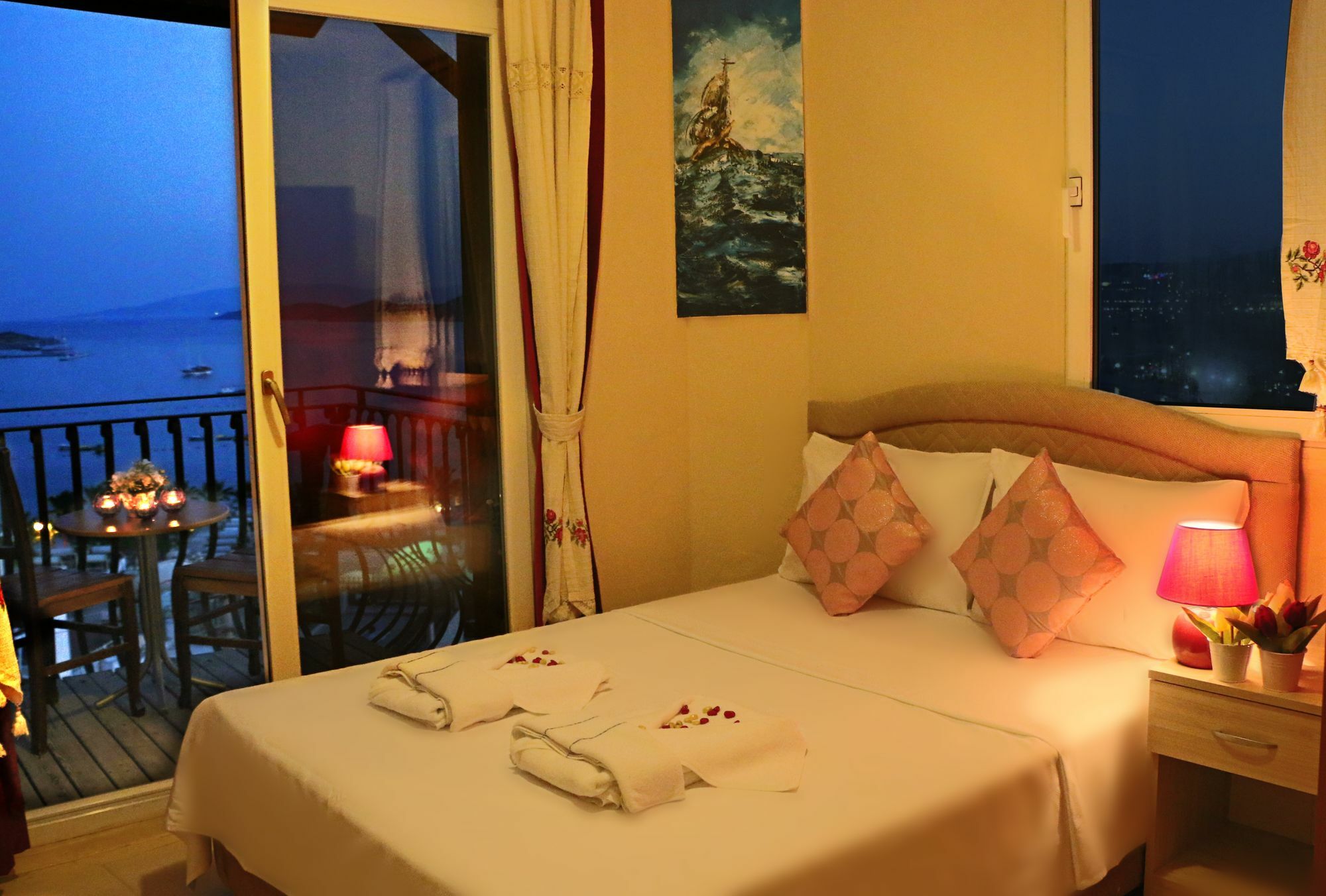 Hotel Casablanca Bodrum ภายนอก รูปภาพ