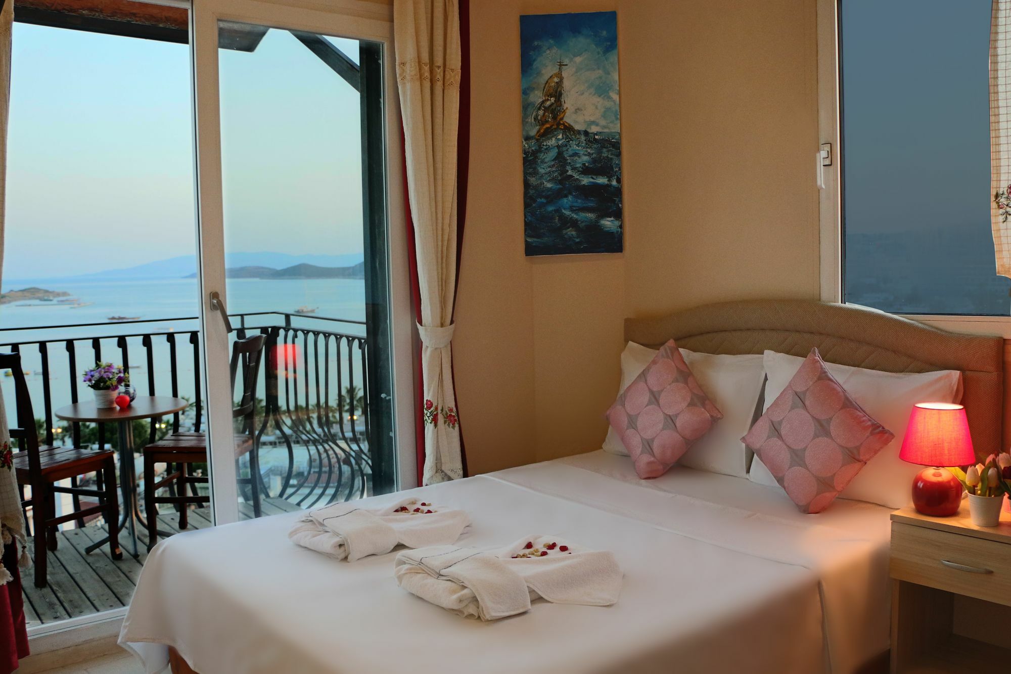 Hotel Casablanca Bodrum ภายนอก รูปภาพ